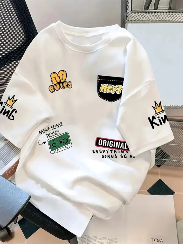 Men's Retro Street Style 3D Printed T-Shirt - "KING" Graphic, Letter & Cassette Design, Crew Neck, Short Sleeve, Polyester Blend, White, Summer Top | Urban Style Shirt | Graphic Tshirt
