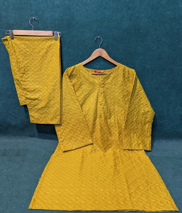 Ready to wear - Image 2