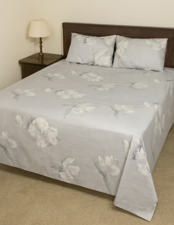 AAT Bedsheet with Two Pillow Covers