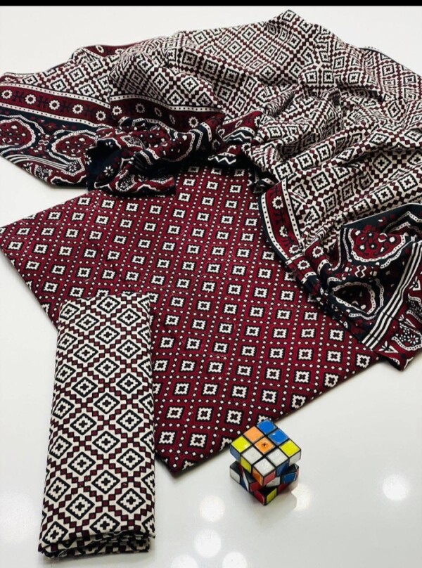 Hand Made Beautiful Ajrak Cotton jall Suits - Image 6
