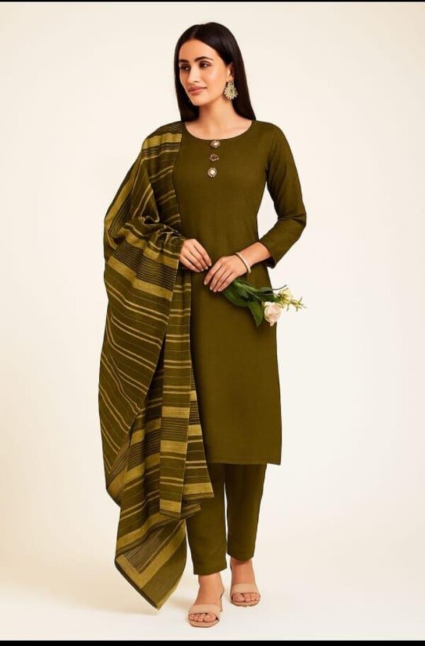 New High Premium Quality Winter Multani Khaddi Susi Arrival 2K25 With best Rate Dupatta With Velvet Strips*  *💃🏼Hit Multani Khaddi Susi Winter Article 2K25*  *🔥🥳New Khaddi Susi Multani High Premium Quality  plain Shirt 2K25*  *💃🏻New Multani Khaddi Susi original With Velvet Strips Heavy Amazing Dupatta*  *❤️Plain Khaddi susi High Premium Quality Trouser*  *🔥Free Fancy Metal Heavy Mirror Neckline*  *We provide best Rates With        Best Quality* Khaddi Susi