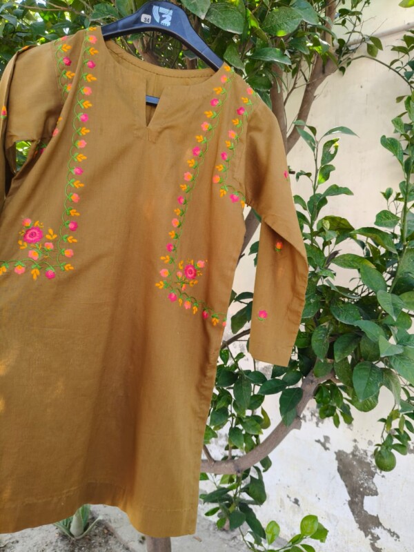 Kids ready to wear kurta - Image 3