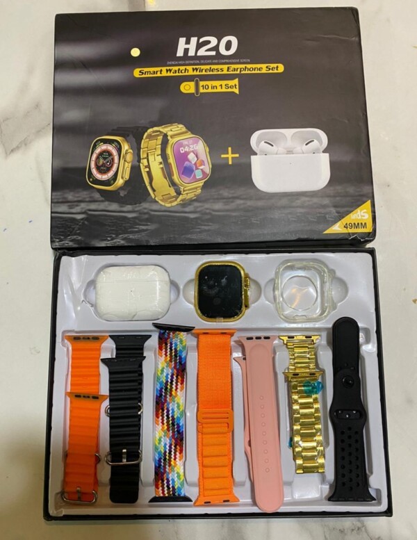 Smart Watch With Earbuds - Image 2