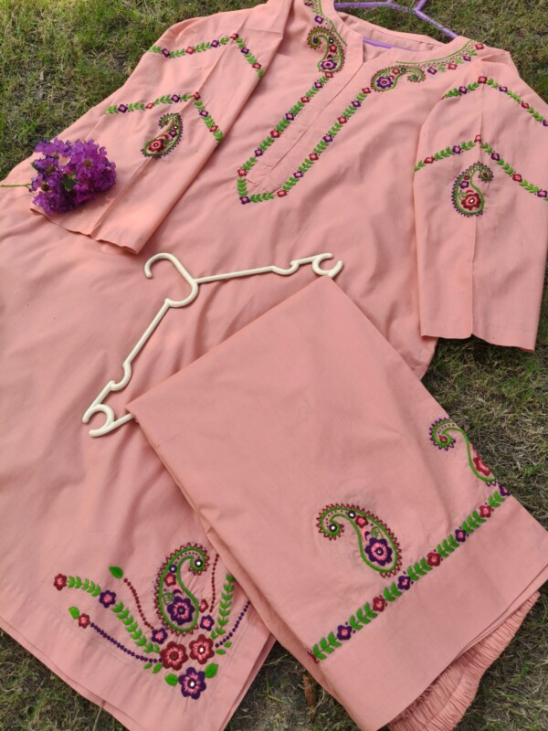Hand embroidery 2pc - Image 4