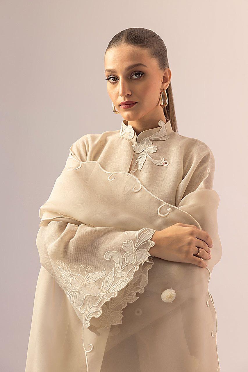 Cream Floral Organza Wrap